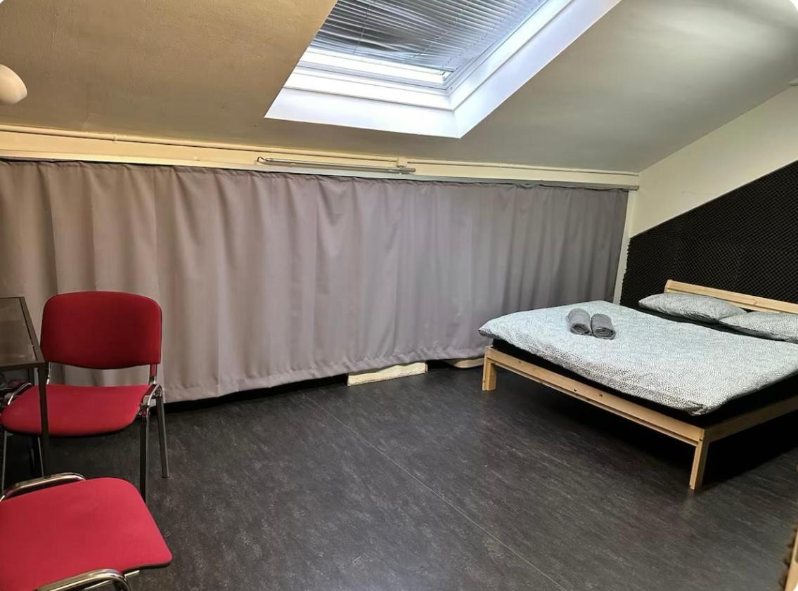 Apartament Raum Und Zeit Zurych Zewnętrze zdjęcie