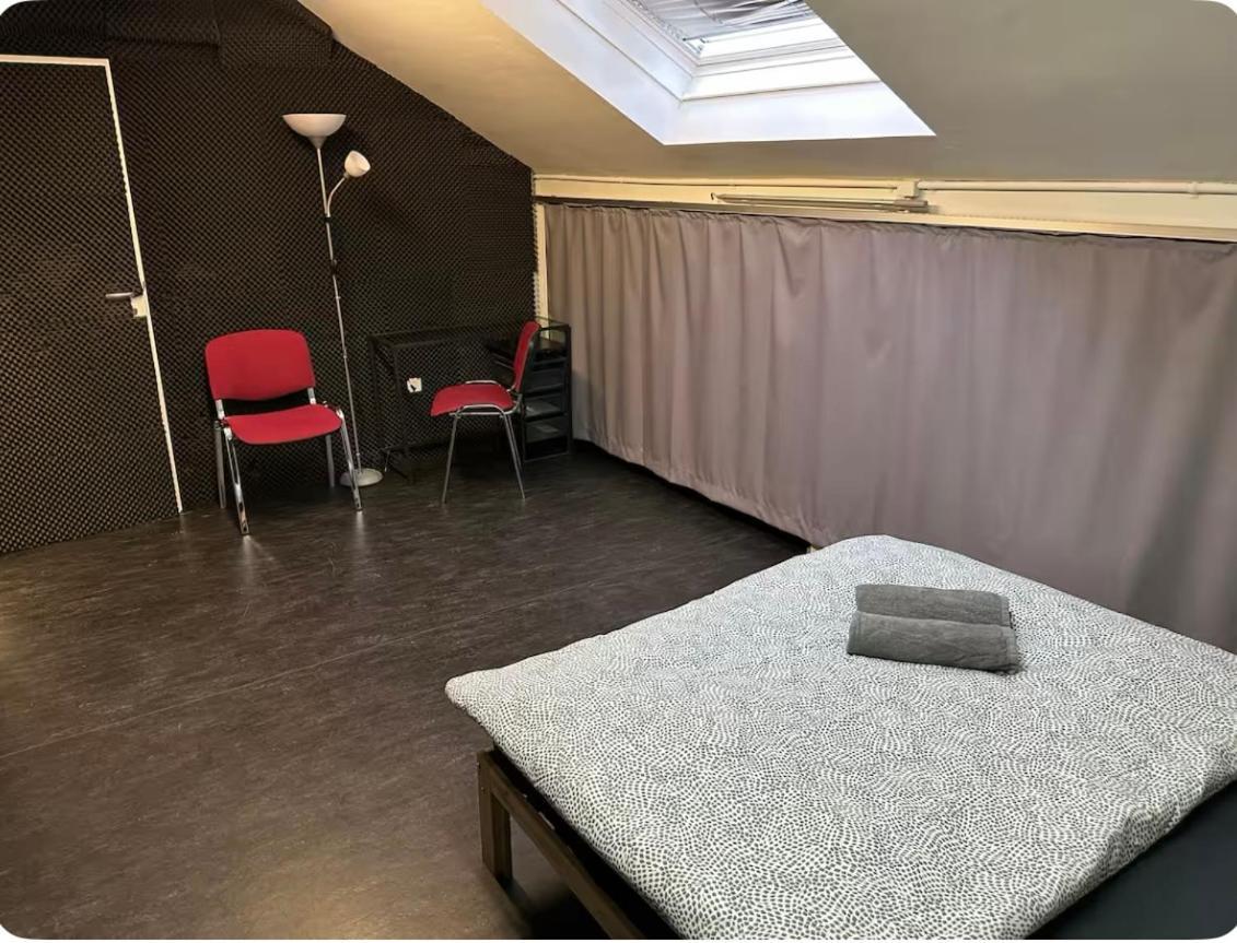 Apartament Raum Und Zeit Zurych Zewnętrze zdjęcie